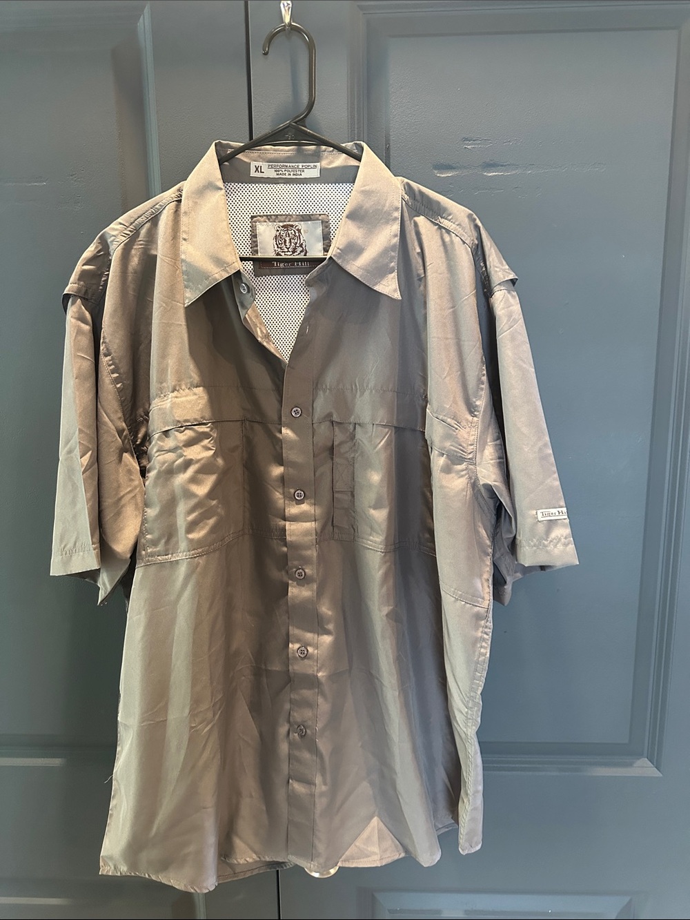 Tiger Hill fishing performance shirt. Great condition